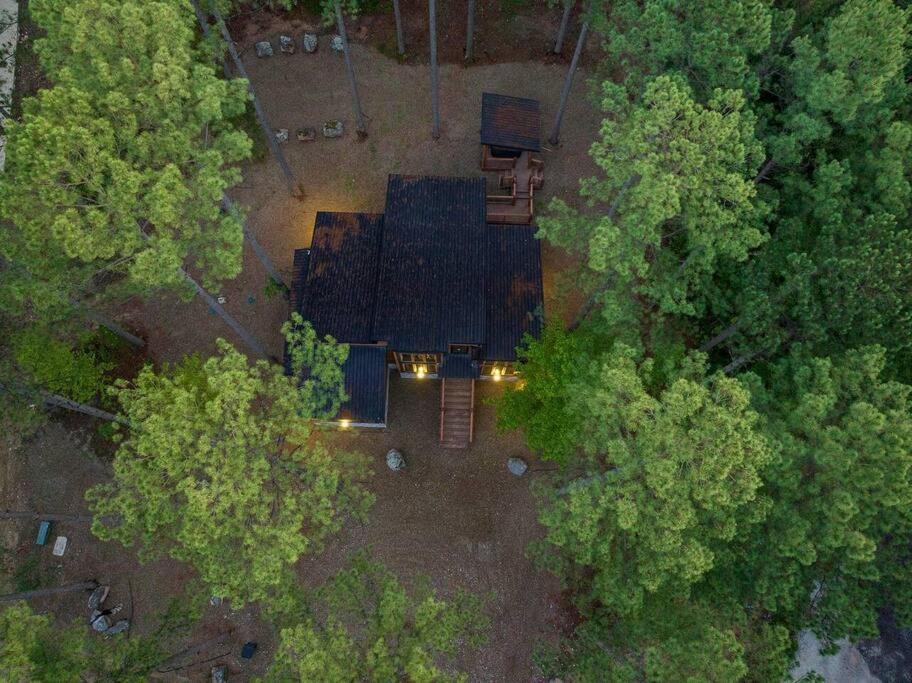 Ember Skye Cabin - 2 Bdr & Bunk Nook/2.5 Bath Broken Bow Bagian luar foto